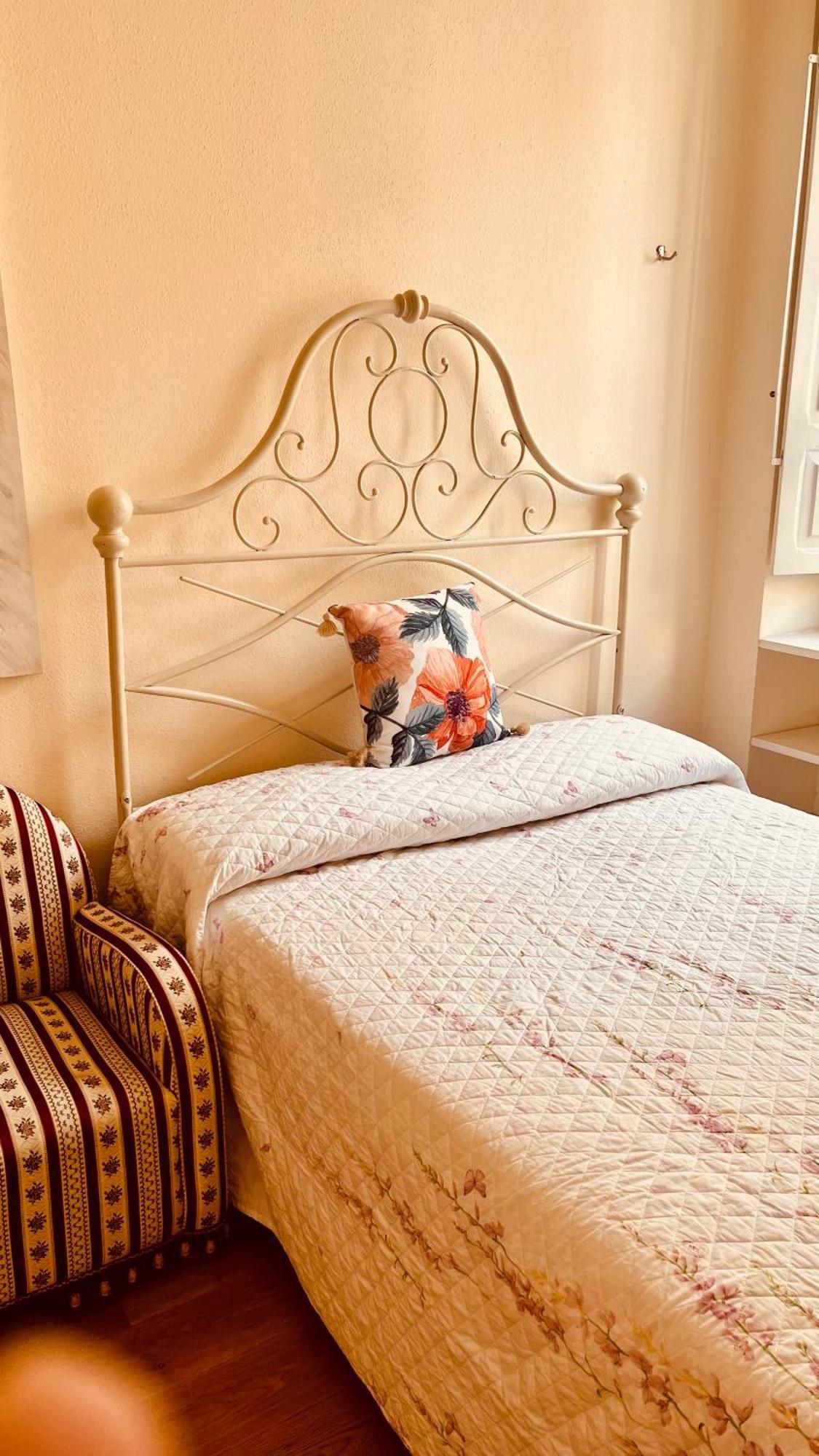 Lily Ca Apartment Cagliari Ngoại thất bức ảnh