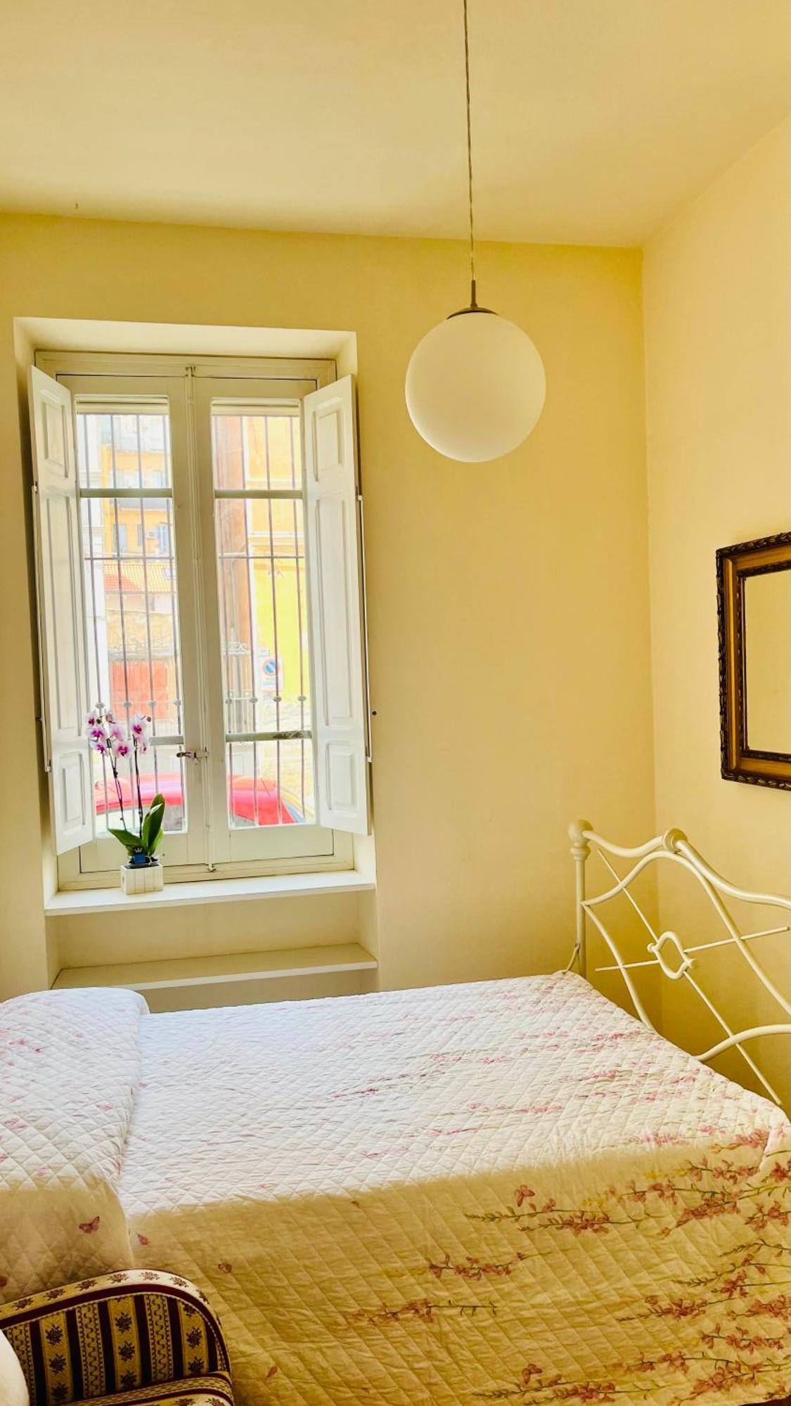 Lily Ca Apartment Cagliari Ngoại thất bức ảnh